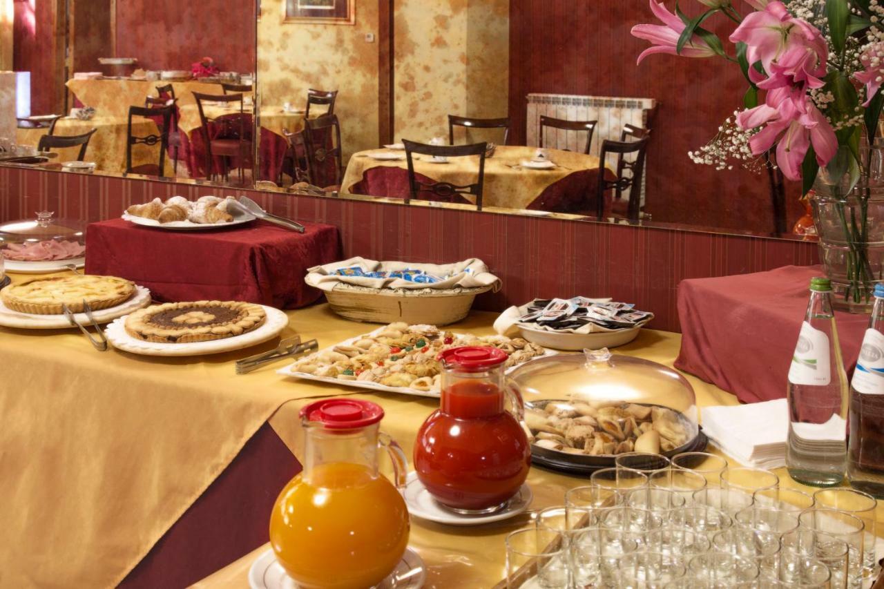 Hotel De Paris แตร์นี ภายนอก รูปภาพ